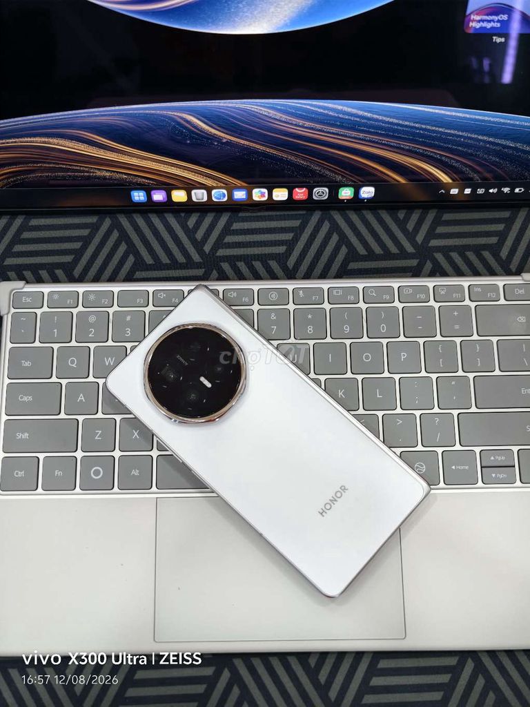 Honor Magic V6 1Tb Trắng Like New. Mua bán Điện thoại tại Quận 10 Tp Hồ Chí Minh được đăng bởi Tui là Camphone nè hình 1