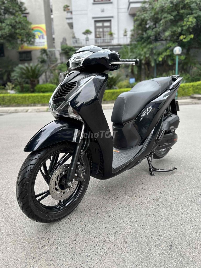 SH Việt Nam 2017! 125 phanh Cbs . máy zin - 9 chủ. Mua bán Xe máy tại Quận Hoàng Mai Hà Nội được đăng bởi Xe Máy Quân Oanh  hình 1