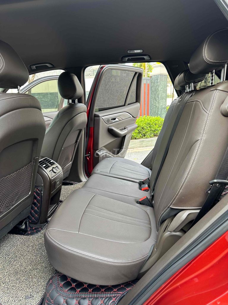 VinFast Lux SA2.0 2019 Plus 2.0 AT - 89638 km. Mua bán Ô tô tại Quận Hà Đông Hà Nội được đăng bởi TIẾN QUÂN CAR hình 13