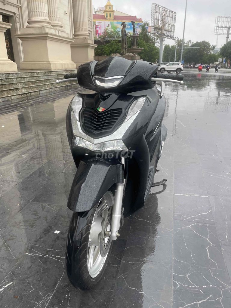 sh lướt đẹp,bán hoặc giao lưu xe khác. Mua bán Xe máy tại Thành phố Vinh Nghệ An được đăng bởi Mạnh Nhỏ hình 19