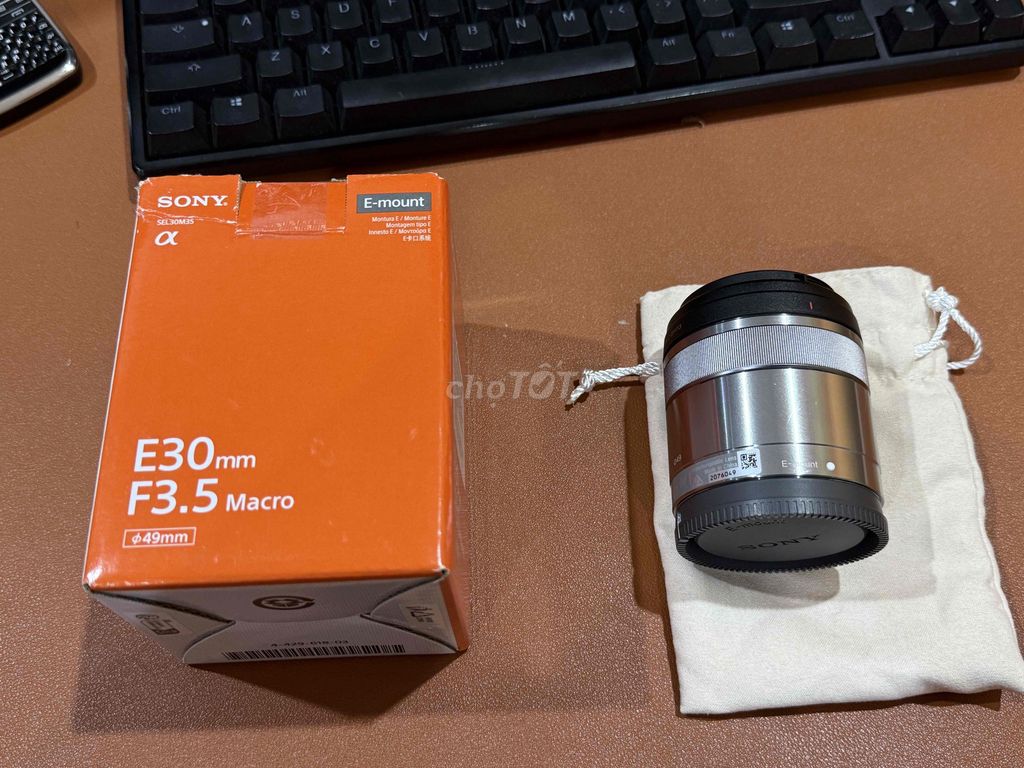 Ống kính Sony E 30mm F3.5 Macro. Mua bán Máy ảnh, Máy quay tại Quận Hà Đông Hà Nội được đăng bởi Nguyễn Hoàng Duy hình 1
