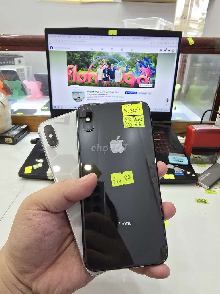 iPhone XS Max 64GB - Đã Sử Dụng. Mua bán Điện thoại tại Thành phố Long Xuyên An Giang được đăng bởi Facebook Cầm Đồ Thúy Vân hình 1