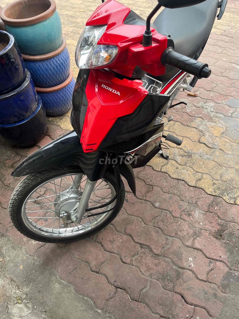 Honda Wave Blade 2023 Đen Đỏ. Mua bán Xe máy tại Thành phố Thuận An Bình Dương được đăng bởi Minh tuan Nguyen hình 2