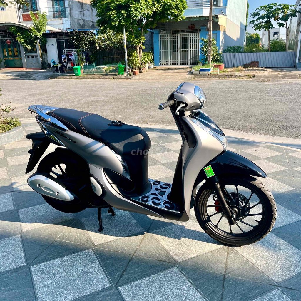 Honda SH Mode 2022 màu Bạc. Mua bán Xe máy tại Huyện An Dương Hải Phòng được đăng bởi Xe Máy Khang Chi hình 4