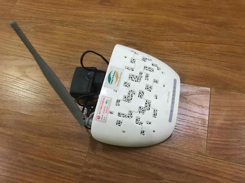 Bộ phát wifi 1 râu FPT tặng jac chia và dây nguồn