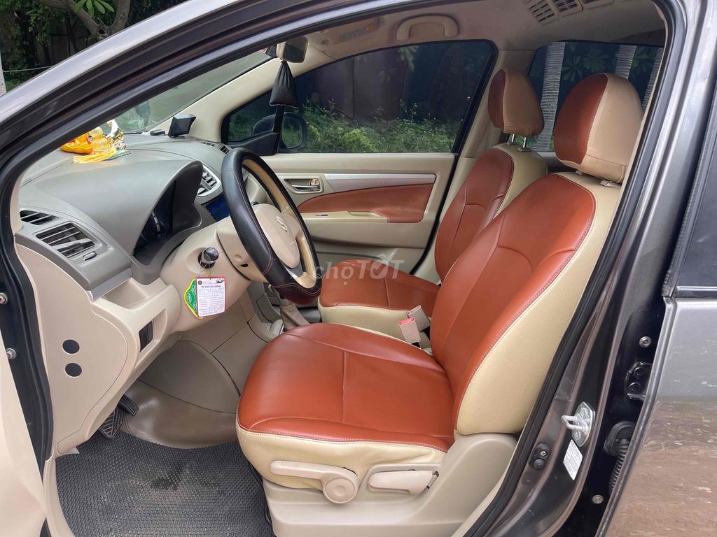 Suzuki Ertiga 2014 AT siêu đẹp.HỖ TRỢ GÓP. Mua bán Ô tô tại Quận Tân Bình Tp Hồ Chí Minh được đăng bởi Anh Duy hình 4