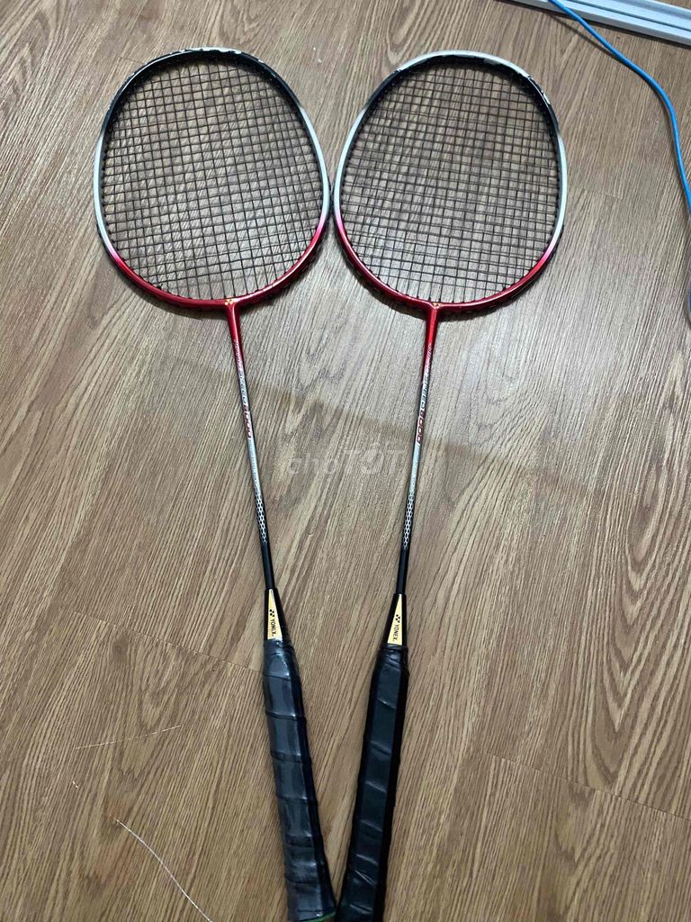 Vợt cầu lông Yonex Kim loại Đỏ, đen, trắng. Mua bán Đồ thể thao, Dã ngoại tại Quận Bình Thạnh Tp Hồ Chí Minh được đăng bởi Nhựt Tân hình 1