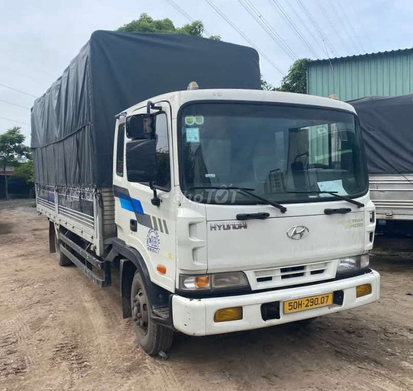 BÁN GẤP Hyundai 4.5 tấn đời 2008 thùng bạt 6m2