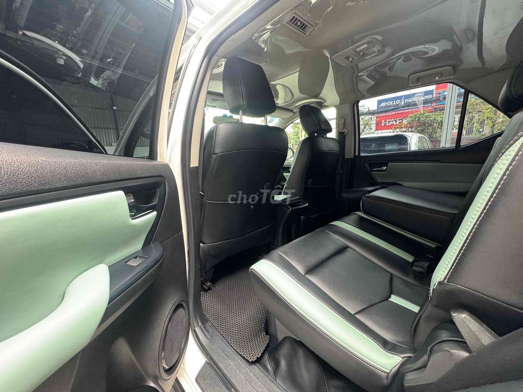 Toyota Fortuner 2020 Dầu Số sàn 100.000 km. Mua bán Ô tô tại undefined undefined được đăng bởi Long Auto Vạn Phúc hình 19