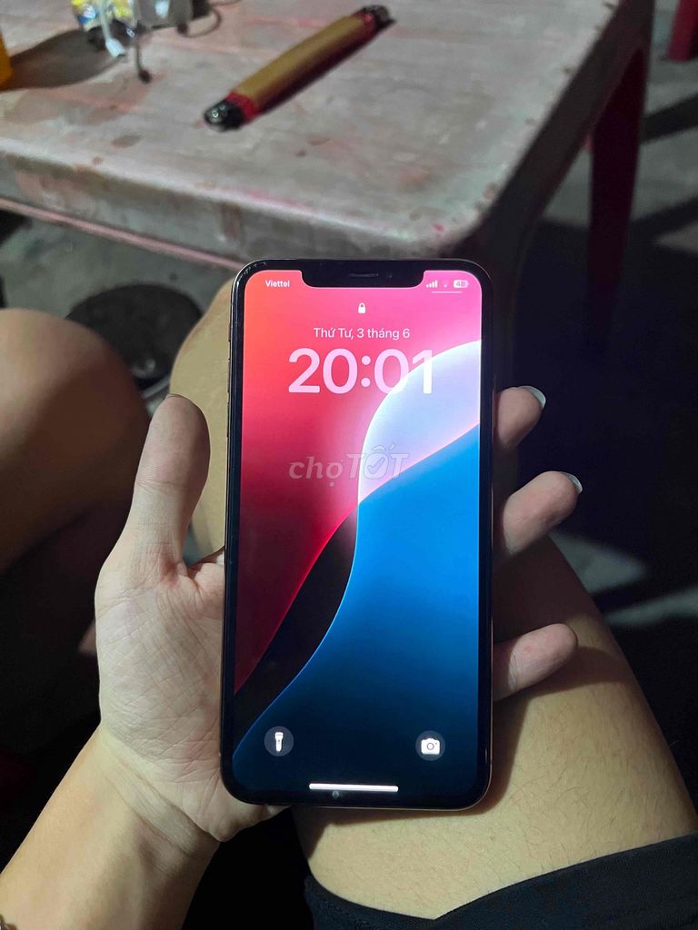 Apple iPhone XSM Vàng đồng Đã sử dụng. Mua bán Điện thoại tại Thị xã Đông Triều Quảng Ninh được đăng bởi Nguyễn Trường hình 1