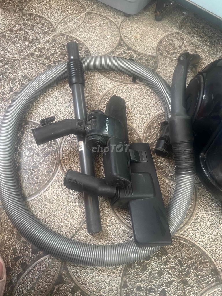 Máy hút bụi Samsung Xanh đen đã sử dụng. Mua bán Nội thất, đồ gia dụng khác tại Thành phố Đà Lạt Lâm Đồng được đăng bởi Phạm Tường Vy hình 1