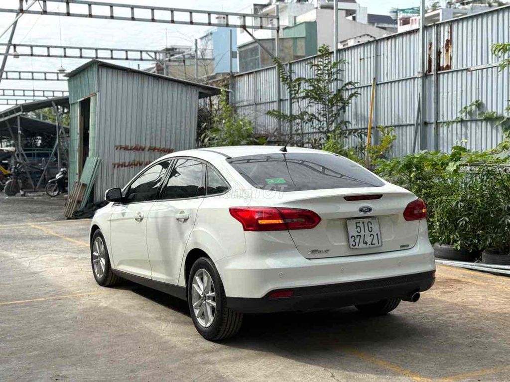 FOCUS 2017 LƯỚT 2 VẠN XỊN ,XE NHƯ MỚI. Mua bán Ô tô tại Quận Bình Tân Tp Hồ Chí Minh được đăng bởi XUÂN DUY AUTO hình 5