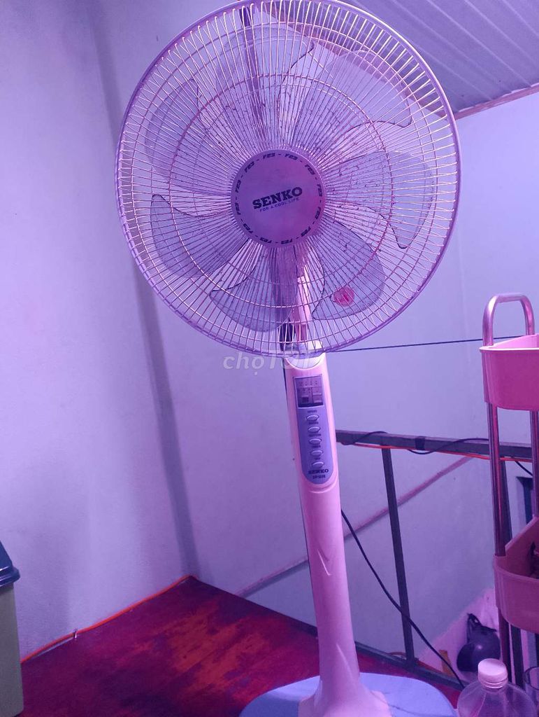 Pass nhanh Quạt điều khiên từ xa. Mua bán Quạt tại Thị xã Tân Uyên Bình Dương được đăng bởi Sóng Gió hình 1