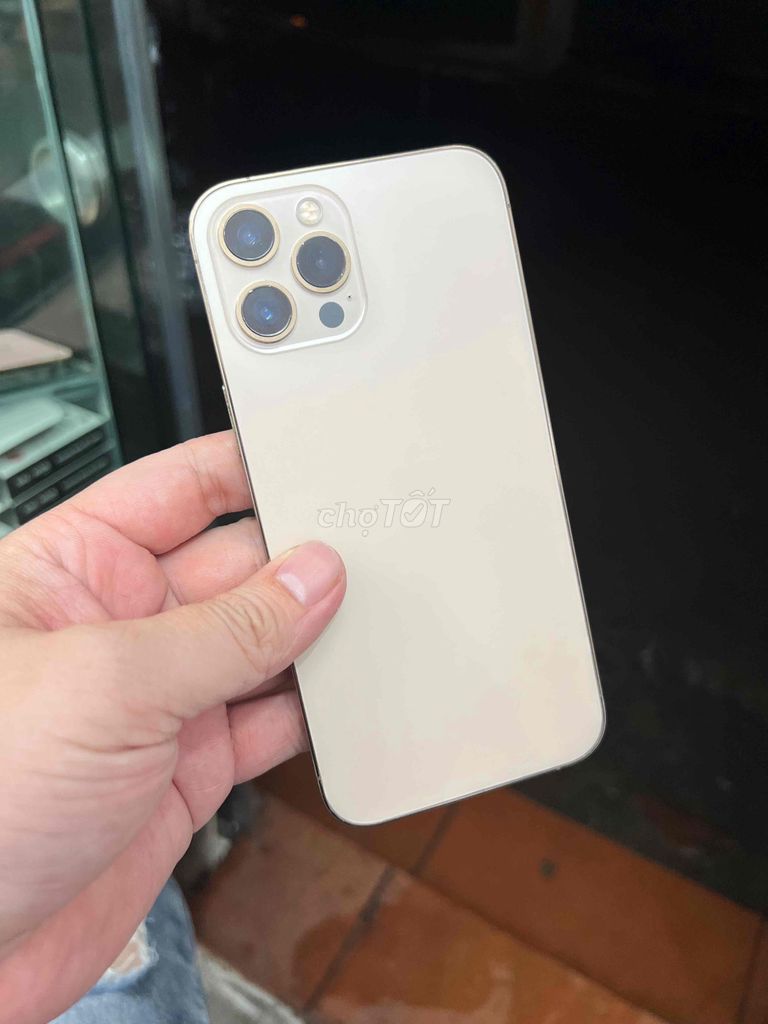 Apple iPhone 12 Pro Max 128GB Vàng. Mua bán Điện thoại tại Quận Cầu Giấy Hà Nội được đăng bởi Duy Linh hình 1