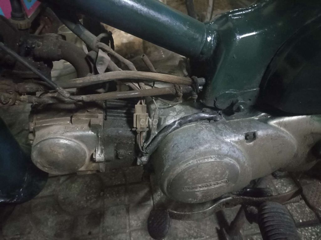 Honda Cub 81 50 zin chở hàng. Mua bán Xe máy tại Quận 10 Tp Hồ Chí Minh được đăng bởi văn phúc  hình 1