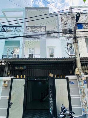 Bán nhà tô ngọc vân đúc 2 lầu hẻm thông xe tải. Mua bán nhà ở tại Quận 12 Tp Hồ Chí Minh được đăng bởi cường