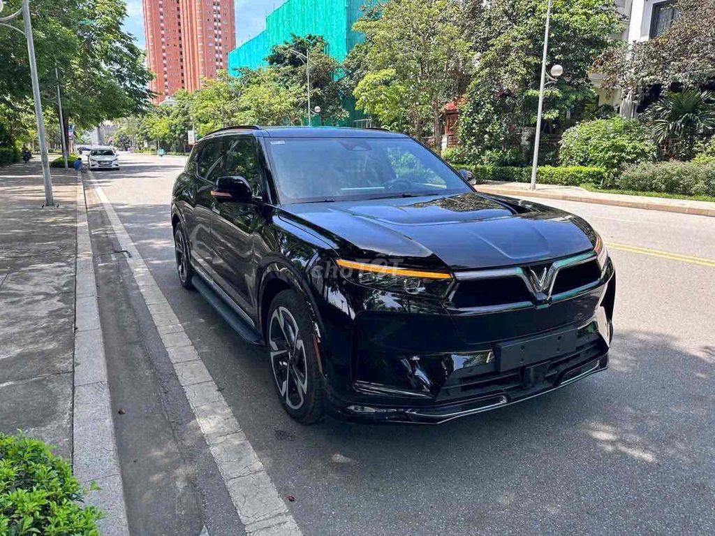 VinFast VF9 2024 Plus. Mua bán Ô tô tại Thành phố Thủ Đức Tp Hồ Chí Minh được đăng bởi TRẦN MINH VƯƠNG hình 5