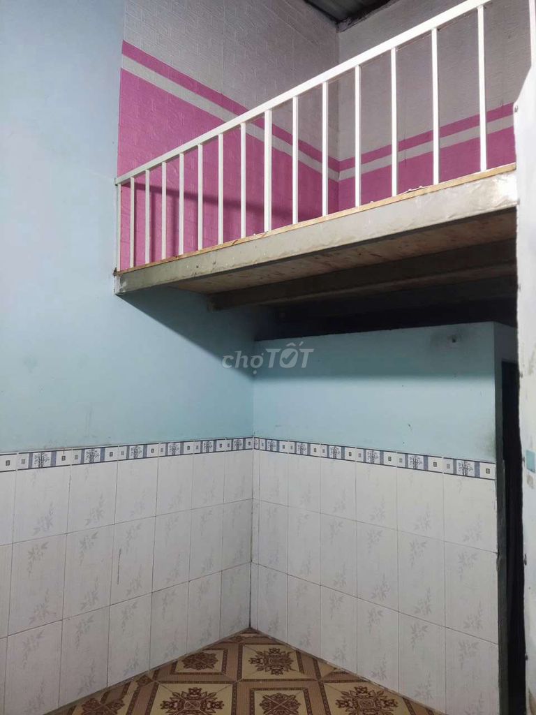 phòng trọ có gác 12m2 giá rẻ