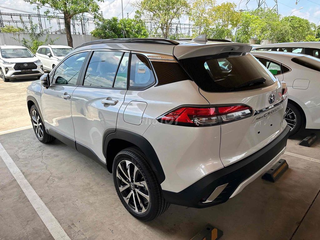 Toyota Cross Hybrid 2025 tặng 50% trước bạ. Mua bán Ô tô tại Huyện Bình Chánh Tp Hồ Chí Minh được đăng bởi PHƯỚC LỚN TOYOTA hình 4