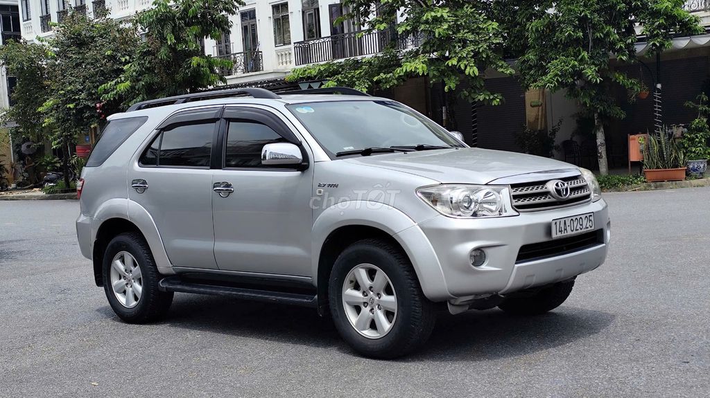 Toyota Fortuner V 2011 -  315 Triệu. Mua bán Ô tô tại Thành phố Hải Dương Hải Dương được đăng bởi anh đức hình 2