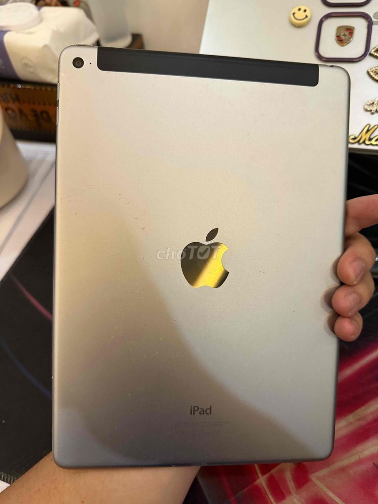 Apple iPad Air 2 64GB Bạc. Mua bán Máy tính bảng tại Quận Gò Vấp Tp Hồ Chí Minh được đăng bởi Truong  Truong van vinh hình 1