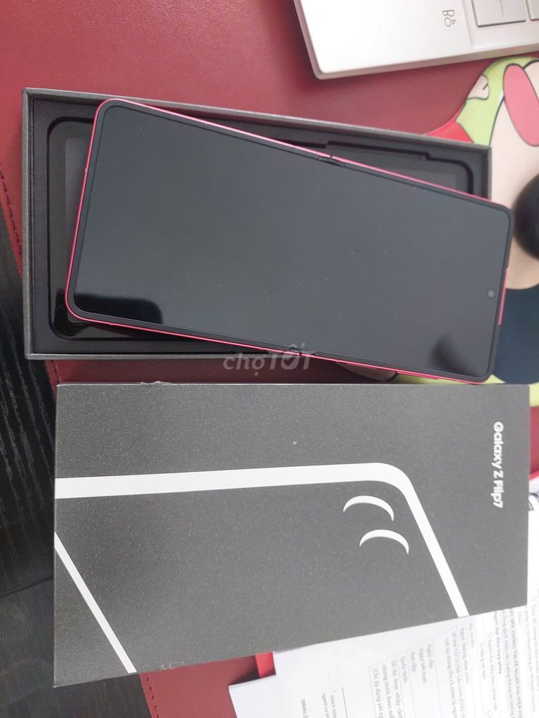 Samsung Galaxy Z Flip7 256GB Đỏ san hô. Mua bán Điện thoại tại Thành phố Thủ Đức Tp Hồ Chí Minh được đăng bởi Hanh hình 2