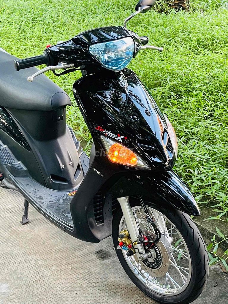 Скутер Yamaha Mio Черный