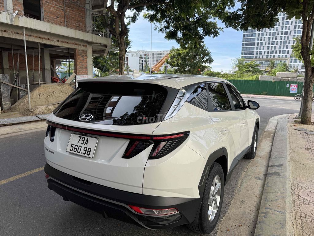 Hyundai Tucson 2023 2.0 AT Tiêu chuẩn - 24635 km. Mua bán Ô tô tại Thành phố Nha Trang Khánh Hòa được đăng bởi Anh Hải hình 5