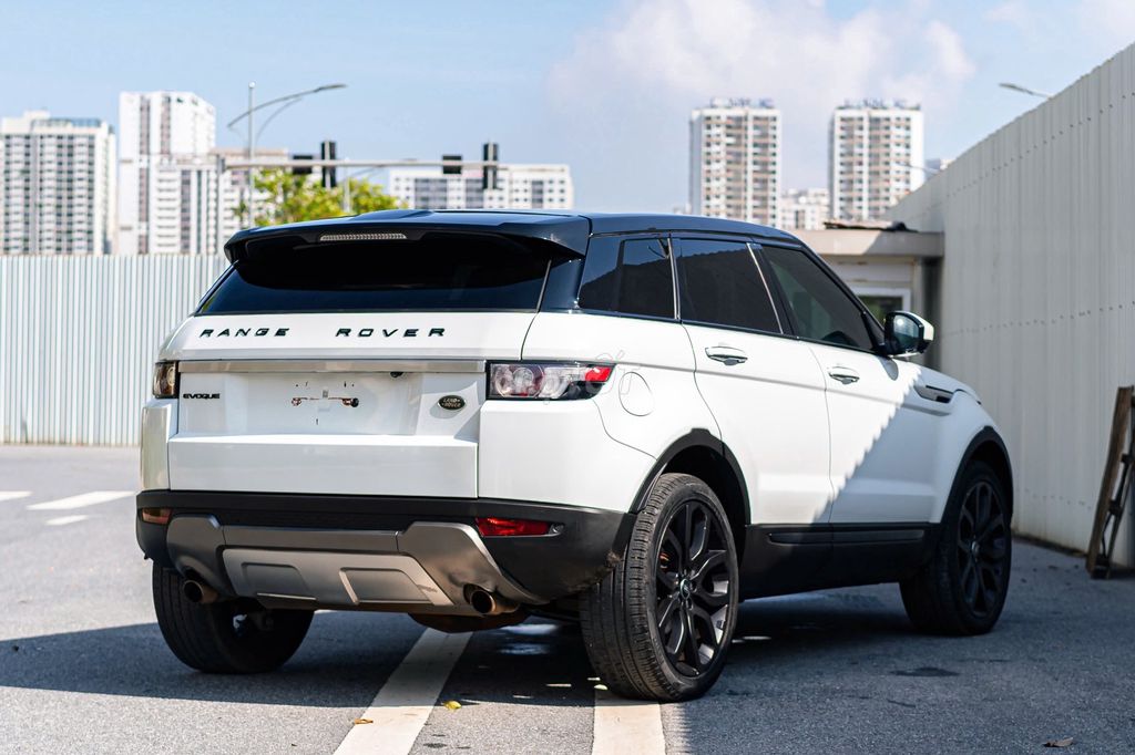 Range Rover Evoque  Sản xuất 2014. Mua bán Ô tô tại Quận Cầu Giấy Hà Nội được đăng bởi Quân Q Auto hình 4