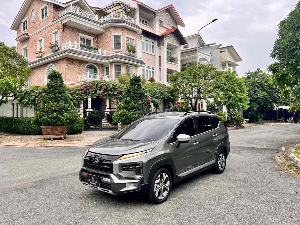 Mitsubishi Xpander Cross 2023 - 31000 km. Mua bán Ô tô tại Quận 7 Tp Hồ Chí Minh được đăng bởi Mitsubishi Thông  hình 2