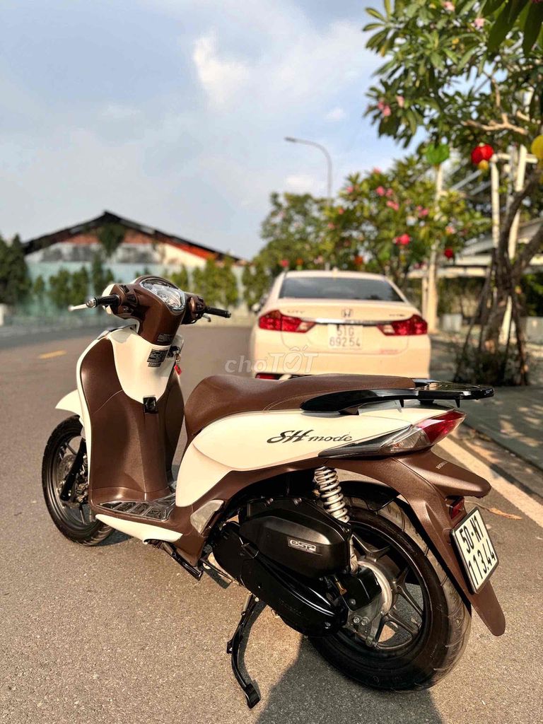 Shmode2016 khoá lớn bstp 9c, xe đẹp máy zin, góp. Mua bán Xe máy tại Quận 8 Tp Hồ Chí Minh được đăng bởi Võ Thanh Nhựt hình 5