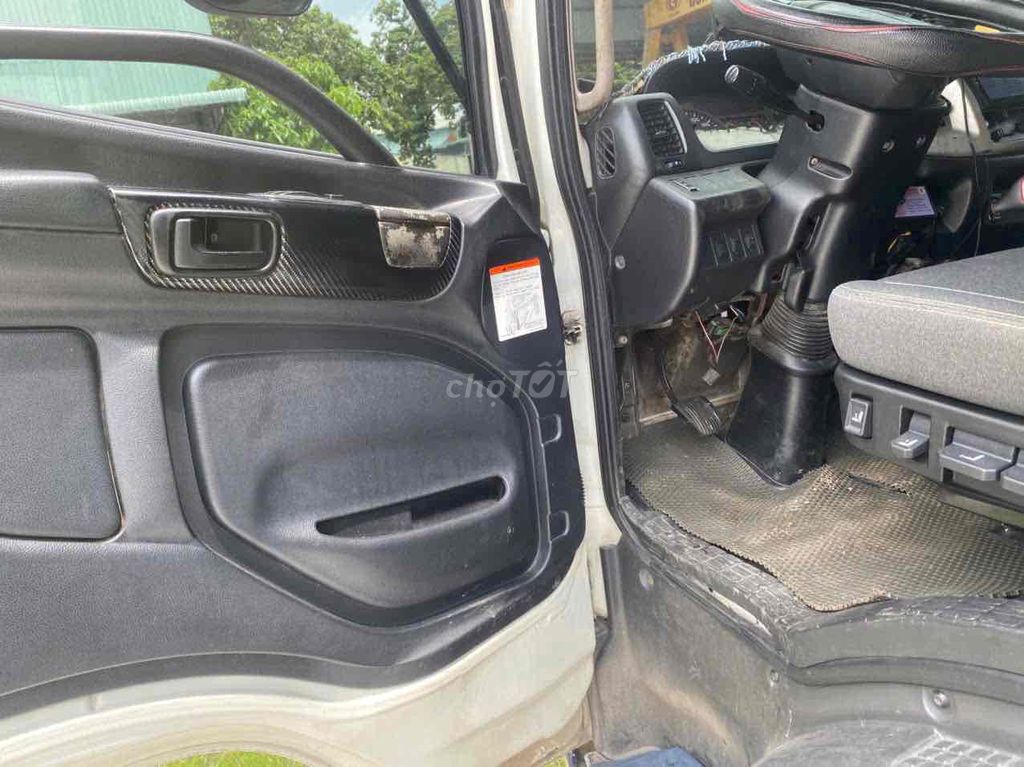 Siêu phẩm Hino FC500, 2015, thùng 6m7, cao 2m9. Mua bán Xe tải, xe ben tại Thành phố Biên Hòa Đồng Nai được đăng bởi Nguyễn Thị Hải Duyên hình 13