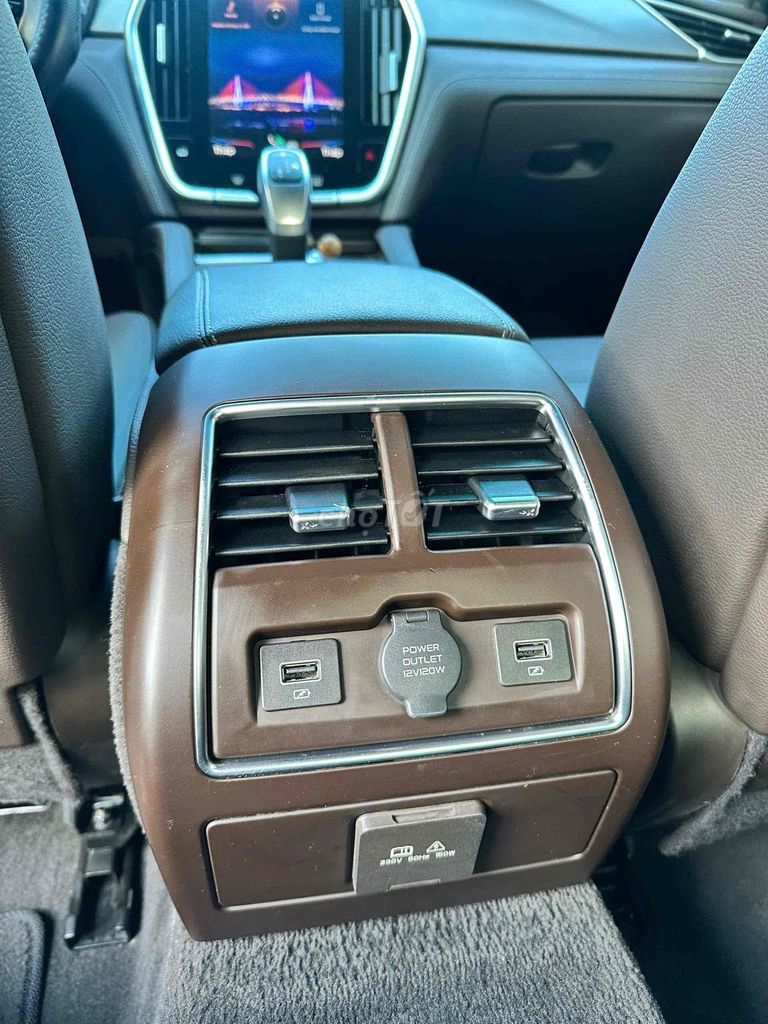 VinFast Lux A2.0 2019 đk 10/2020. Mua bán Ô tô tại Quận Cẩm Lệ Đà Nẵng được đăng bởi Nguyễn Duy hình 15