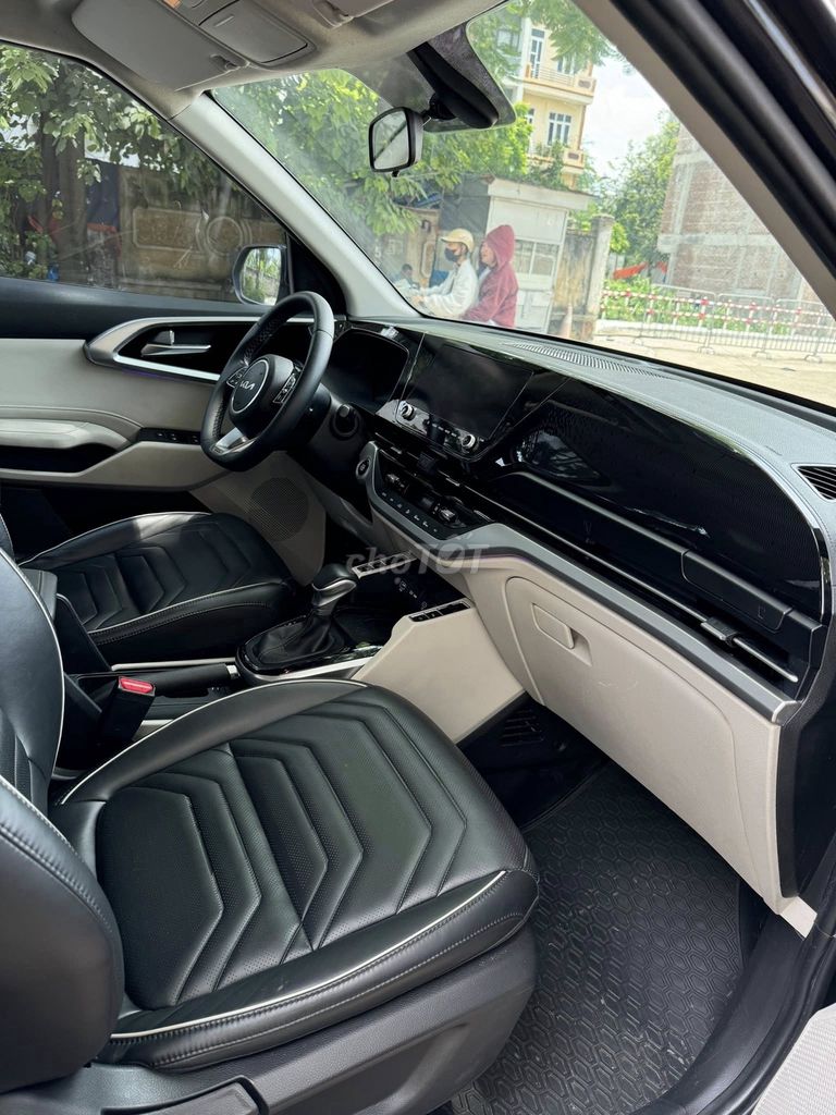 Kia Carens 1.5D Premium 2022. Mua bán Ô tô tại Quận Nam Từ Liêm Hà Nội được đăng bởi E THU hình 8