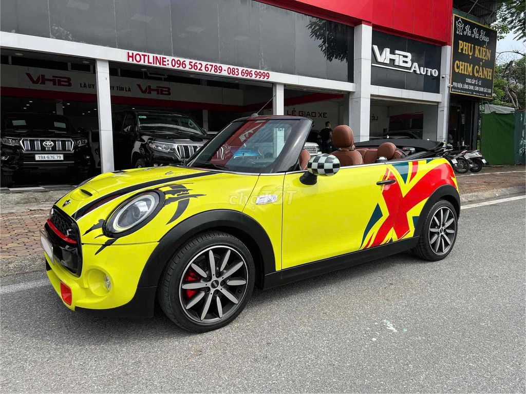 MINI Cooper Mui trần Convertible S 2018 cực chất. Mua bán Ô tô tại Quận Cầu Giấy Hà Nội được đăng bởi Lê Như Hiếu hình 2