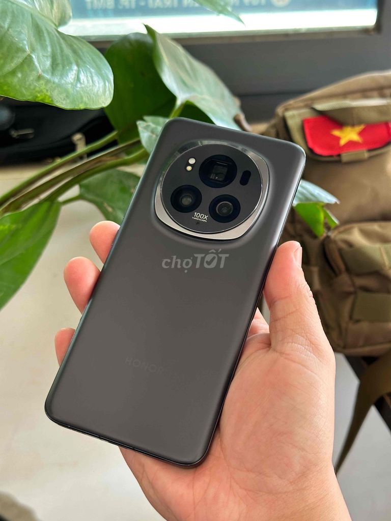 Honor Magic6 Pro 12/256gb nguyên zin Chip Snap 8 G. Mua bán Điện thoại tại Thành phố Buôn Ma Thuột Đắk Lắk được đăng bởi Xuân Tr hình 1