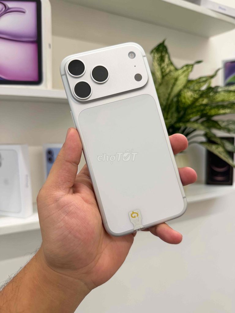 iPhone 17 Pro Max 256GB Trắng mới active. Giá Tốt. Mua bán Điện thoại tại Quận Thanh Xuân Hà Nội được đăng bởi Hiếu hình 1