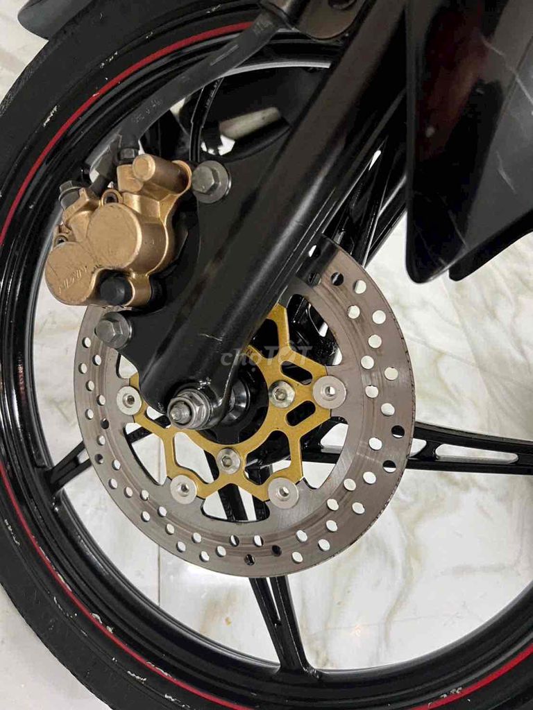 cần bán xe exciter 135 2014 xe nguyên rin. Mua bán Xe máy tại Quận 7 Tp Hồ Chí Minh được đăng bởi Đinh Hiêp hình 6