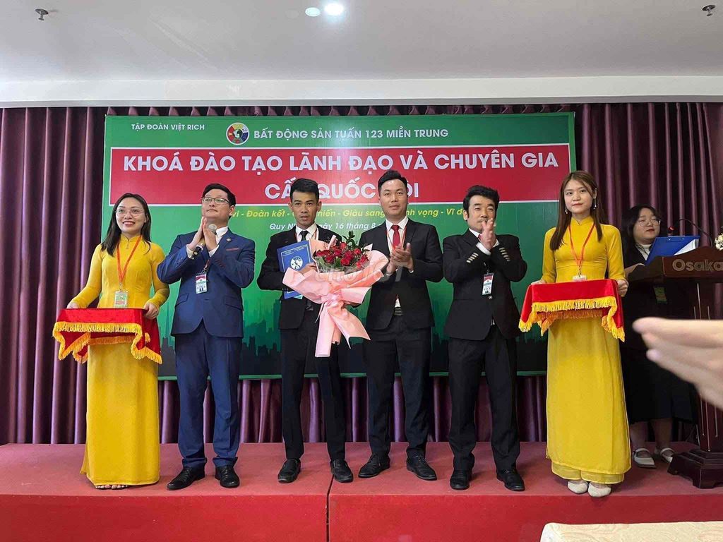 Tuyển người Bán nhà Phố có đào tạo. Việc làm tại Quận Hải Châu Đà Nẵng được đăng bởi T123 hình 5