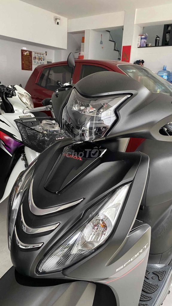 Vision phiên bản Sport kiểng cực đẹp. Mua bán Xe máy tại Thành phố Biên Hòa Đồng Nai được đăng bởi CH xe máy Trần Na Na hình 6