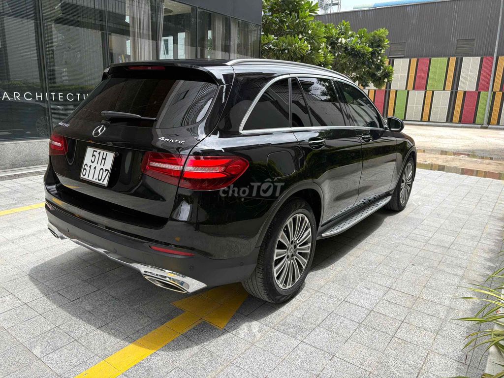 Mercedes Benz GLC 250 4Matic 2019 Черный 79.000 км