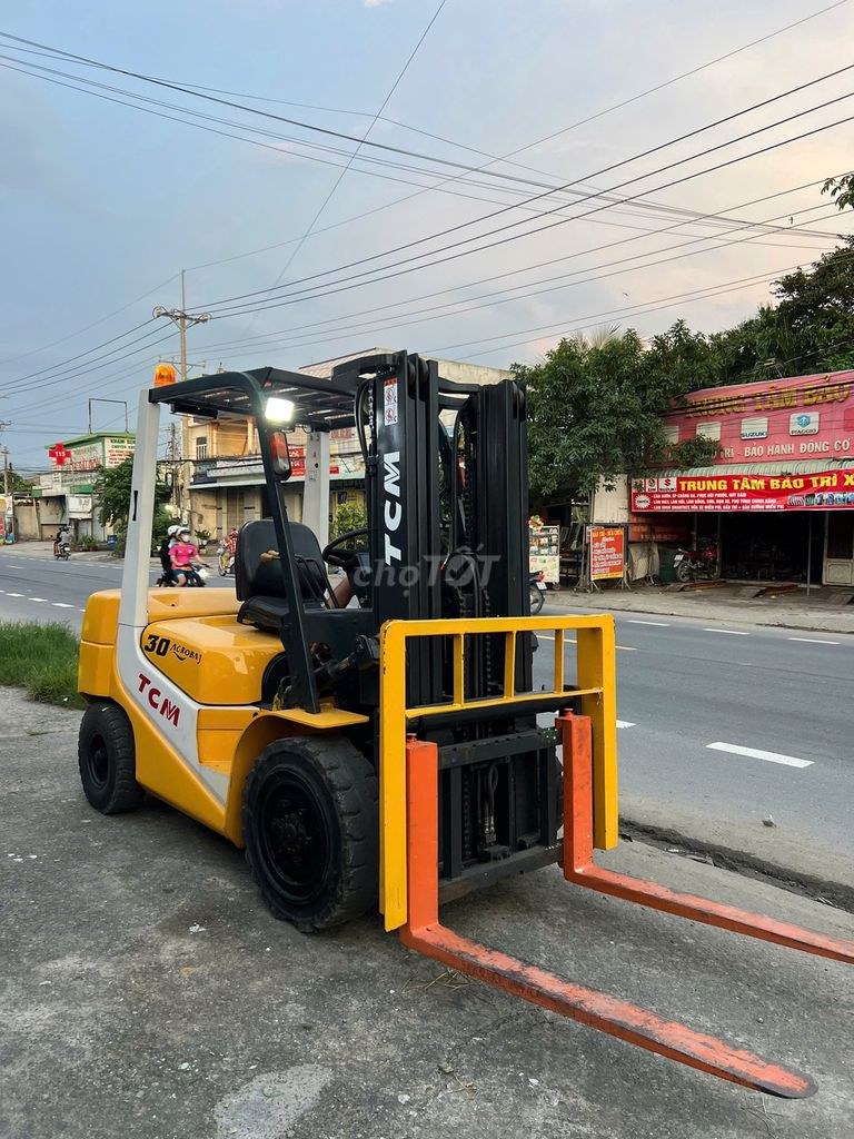 Xe nâng dầu 3t đời cao. Mua bán Phương tiện khác tại Huyện Đức Hòa Long An được đăng bởi Danh Nguyen hình 1