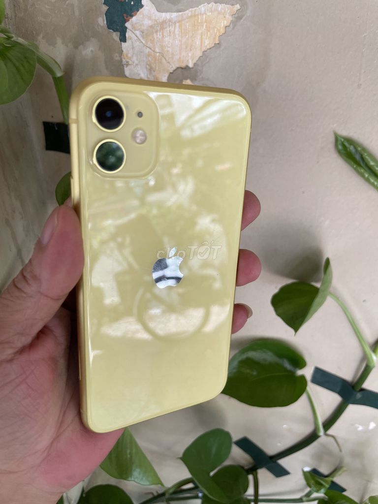 Apple iPhone 11 128GB Vàng 94% QT zin đẹp. Mua bán Điện thoại tại Quận Bình Thạnh Tp Hồ Chí Minh được đăng bởi Triệu VY hình 1