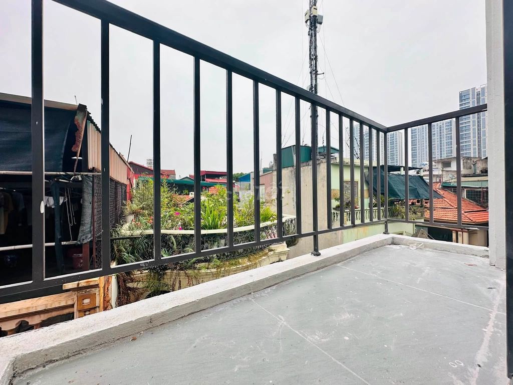 Phòng trọ full đồ, ban công thoáng mát, gần Bách Kinh Xây, Minh Khai - ảnh 3