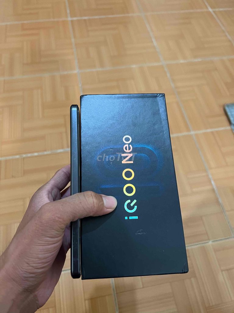 e cần bán iqoo neo 10 ram 12/256 full box zin cung. Mua bán Điện thoại tại Thành phố Thủ Dầu Một Bình Dương được đăng bởi Hoàng hải hình 2