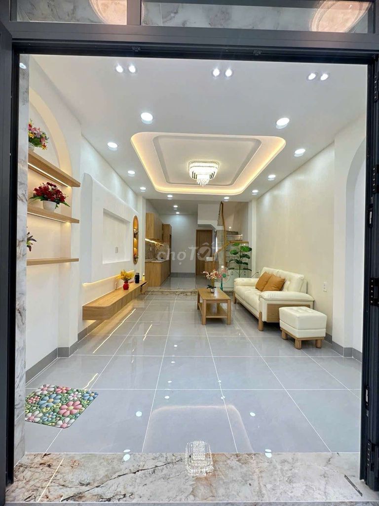 Дом в переулке 336 Nguyen Van Luong, р. 12, Quận 6