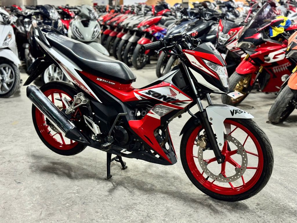 XE MÁYTHANH TÙNG_SONIC 150 ĐỎ TRẮNG LƯỚT BAO ZIN. Mua bán Xe máy tại Quận Nam Từ Liêm Hà Nội được đăng bởi THANH TÙNG hình 2