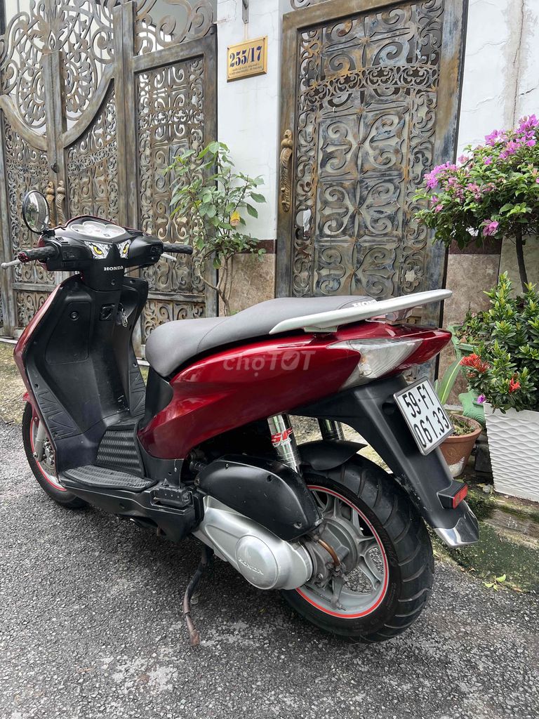 Honda dylan 2003 máy 150 xe đẹp bstp giá tốt. Mua bán Xe máy tại Thành phố Thủ Đức Tp Hồ Chí Minh được đăng bởi Nguyễn hảo hình 5