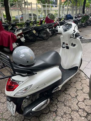 Grande 2020 bstp, tiết kiệm xăng, còn khá mới. Mua bán Xe máy tại Quận 3 Tp Hồ Chí Minh được đăng bởi Nguyễn trọng vĩnh