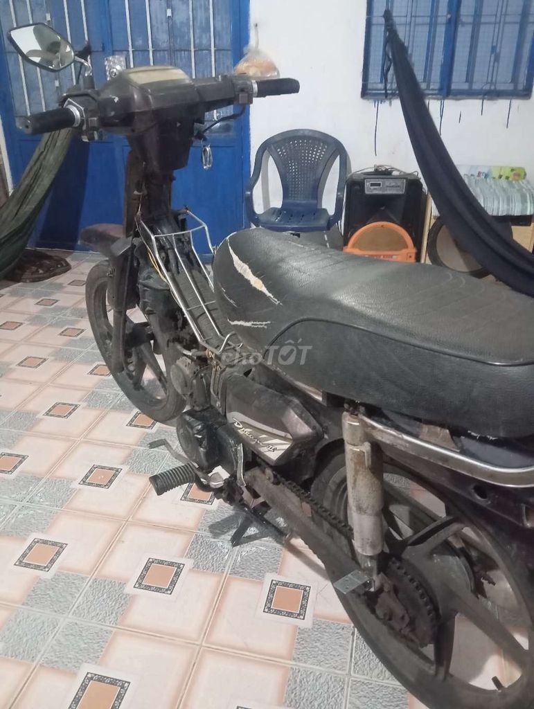 Dream k.o gj.ấy .đạp 1 cái nổ. Máy êm.. Mua bán Xe máy tại Thành phố Vĩnh Long Vĩnh Long được đăng bởi Tuấn hình 5